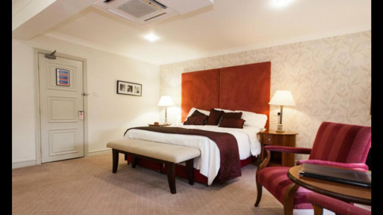 Honest Lawyer Hotel Durham Eksteriør billede